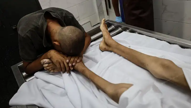 Gazze'de Açlık Tehlikesi: Bir Çocuk Daha Hayatını Kaybetti