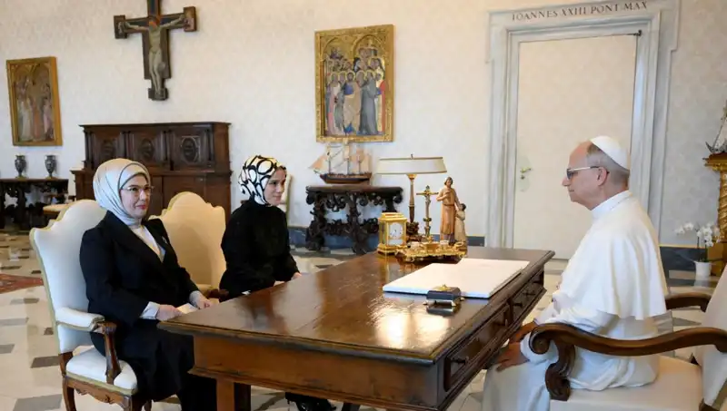 Emine Erdoğan ve Papa Leo: Gazze’deki İnsani Kriz Üzerine Önemli Görüşme
