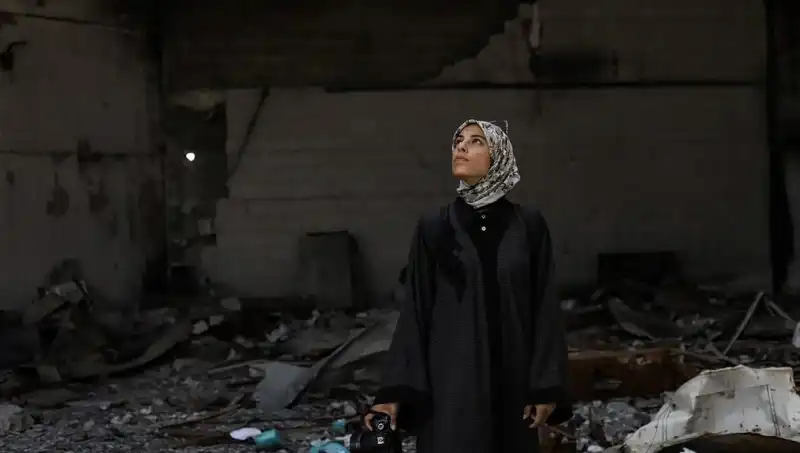 Gazze’deki Olayları Duyuran Foto Muhabir Fatma’nın Ölümü ve Ardında Bıraktığı Miras
