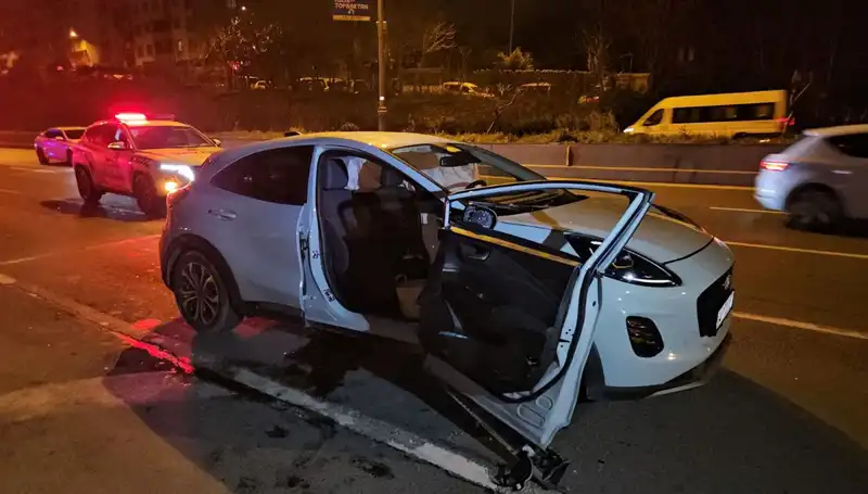 Bayrampaşa'da Zincirleme Kazada 2 Kişi Hayatını Kaybetti, 4 Yaralı