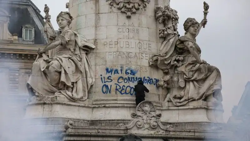 Paris Belediyesi’nin Grafiticilere Karşı Başlattığı Savaşın Perde Arkası
