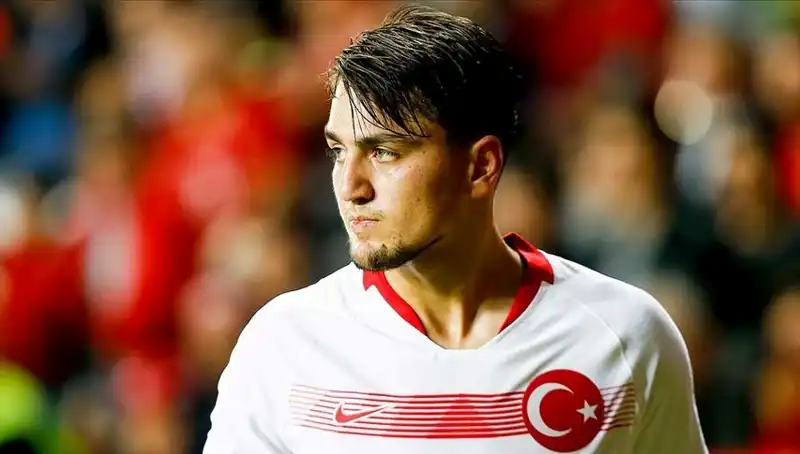 Beşiktaş, Milli Futbolcuyla Anlaşmak İçin Girişimlerde Bulundu