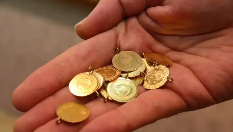 30 Nisan 2023: Altın Fiyatları Ne Kadar? Canlı Güncel Değerler