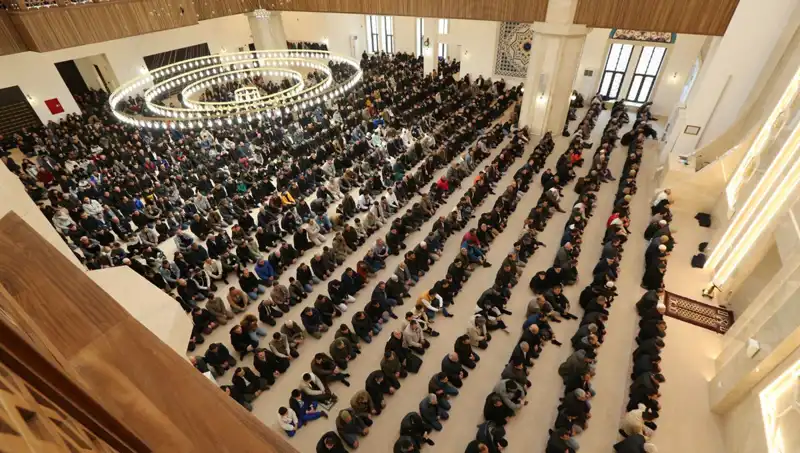 Cuma Namazı Saatleri: 4 Nisan 2025'te İllere Göre Planınızı Yapın!