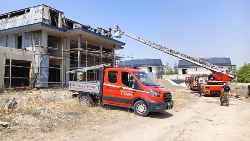 Ankara Gölbaşı'nda Villalar Alanında Yangın: Sebepler ve Sonuçlar