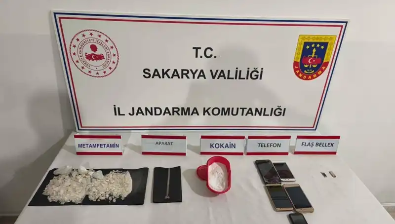 Sakarya'da Yıllardır Süren Kaçak Akaryakıt Operasyonu: 370 Bin Litre Ele Geçirildi