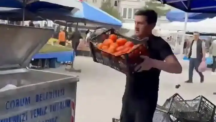 Domatesleri Çöpe Döken Pazarcıya Şok Eden Para Cezası Uygulandı