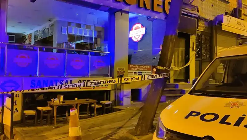 Üsküdar'da Komşular Arasındaki Çöp Kavgası Ölümle Bitti!