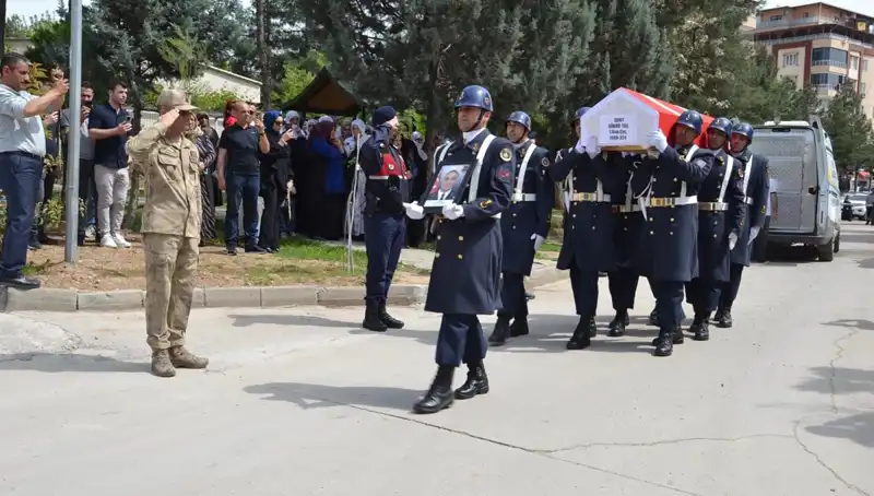 Şehit Gözyaşlarıyla Uğurlandı: Vatanseverliğin En Acı Tablosu