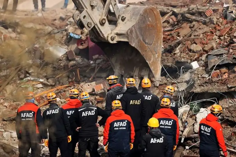 Konya'da Çöken Bina Soruşturmasında Şok İddialar: 22 Yıla Kadar Hapis İstemleri!