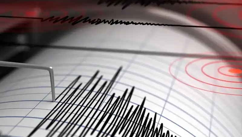 Manisa'da 4 Büyüklüğünde Deprem: Şehirde Korku Dolu Anlar Yaşandı